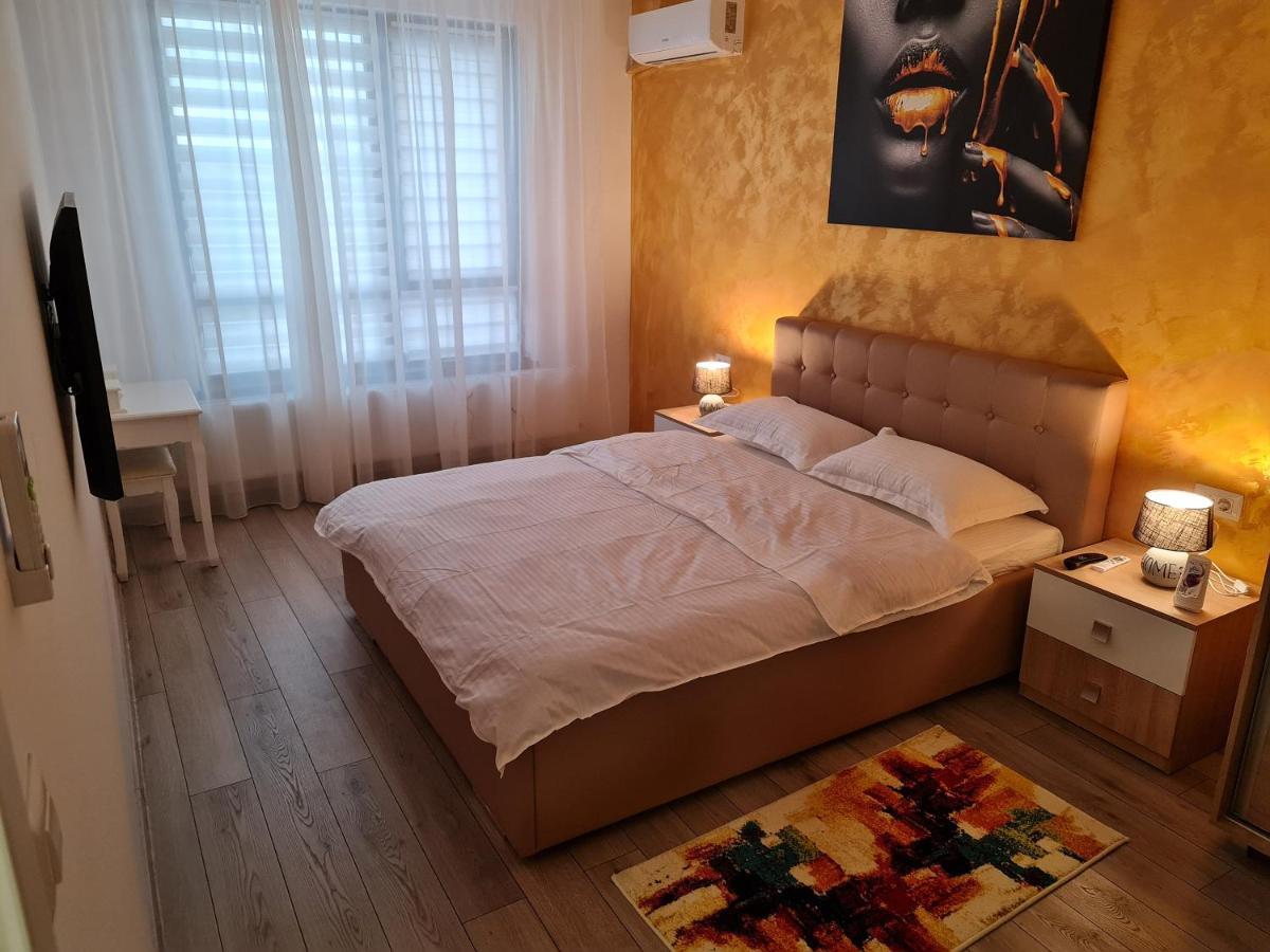 Eva Apartament Apartment Galati Exterior photo
