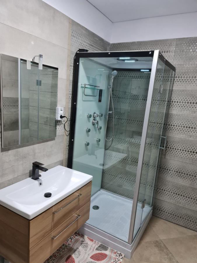 Eva Apartament Apartment Galati Exterior photo